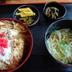 うどん屋 - カツ丼