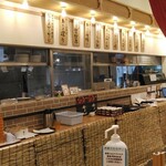 牛たん炭焼利久 - 店内