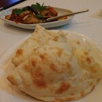 インディアンレストラン西麻布 by KENBOKKE - カシミールナン、最高！