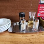 台湾料理 光春 - テーブルセット