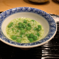富小路 やま岸 - なみだ豆飯蒸し
