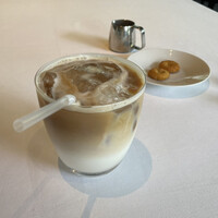 RUBY JACK'S SEAFOOD & STEAK - アイスラテ（ディカフェ可）