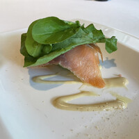 RUBY JACK'S SEAFOOD & STEAK - “ASR” アボカド スモークサーモン ルッコラ & ビネグレット