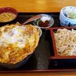 Sobadokoro Oomura - カツ丼セット(もりそば) 1,350円