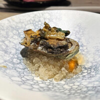 鉄板焼 ステーキ 北野坂 - 焼物
                      活け鮑