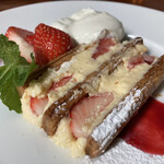 TWELVE GARDENS BAR&GRILL - 