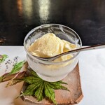 郷土料理ともん - イタドリそのものは入っているのか？私は入っていなかった派です