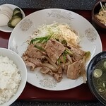 貴楽 - 料理写真:焼肉定食(850円)