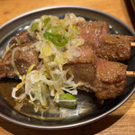 ホルモンの四文屋 - 