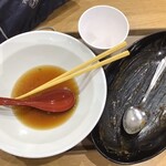 サンキューキッチン - 醤油ラーメン390円カレーライス390円