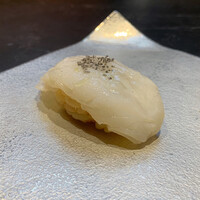 鮨 無垢/鮨 白銀 - 