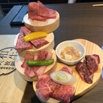 和牛放題の殿堂 宇田川町 肉屋横丁 - 