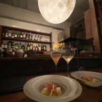 ワインとくつろぐ ツキアカリ - 