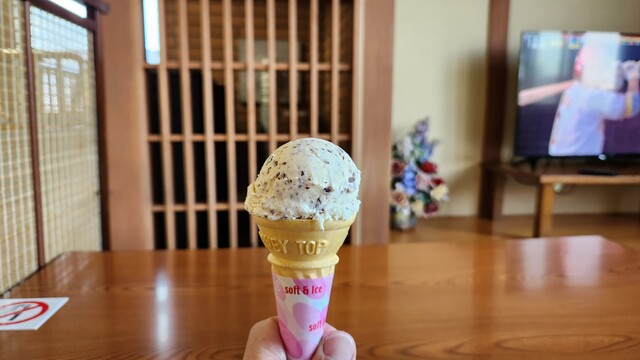 あいすちゃったのよ、、、、 : のつけ乃湯 食堂の写真