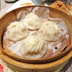 夏麺館 - 鮮肉小籠包