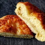 ジャーマンベーカリー - 焼きカレーパン