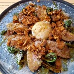 レストラン アルティザン（restaurant Artisan） - 鴨のサラダ　すっごいボリューム