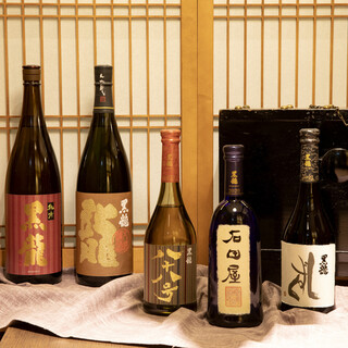 A wide selection of delicious local sake from Fukui. Don't miss out on rare brands