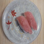 活魚寿司 - 黄肌鮪ハラミ