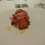 リストランテ カノフィーロ - 浦河産やよいひめとブッラータ、ハモンセラーノ