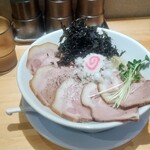 麺家 たけ田 - 燻しチャーシュー塩らぁめん（限定）