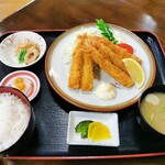 竹内食堂 - エビフライ定食