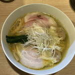 中村麺三郎商店 - 海老ワンタン塩らぁ麺