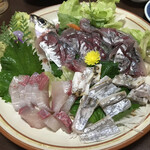 繁盛 - ☆分厚い刺身各種