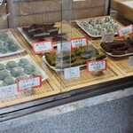 出町ふたば - ウィンドウ