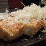 越後の蔵 和心づくし あさひ山 - （2013/7月）「栃尾　常太の油揚げ焼き（プレーン）」の断面