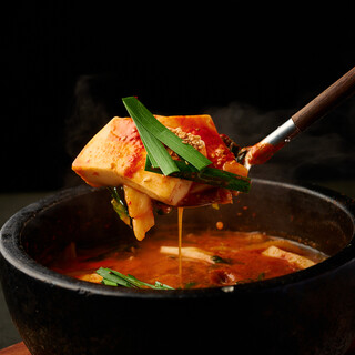 逸品料理も種類豊富で充実しております