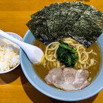 横浜家系ラーメン 平田屋 - 