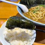 横浜家系ラーメン 平田屋 - 