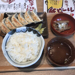 肉汁餃子のダンダダン - 