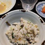御料理 良所 - 春らしい炊き込みご飯