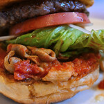 アンティカ オステリア カルネヤ - モツバーガー@税込1,350円