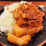 豚屋とん一 - とんテキ定食990円