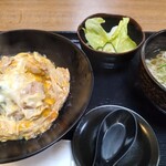 そば処からこ - 親子丼セット　新香抜き