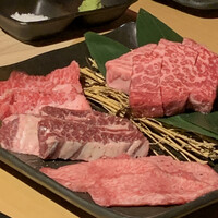 近江うし焼肉 にくTATSU 銀座店 - 