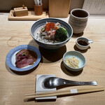 日本橋海鮮丼 つじ半 - 