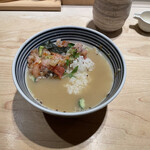 日本橋海鮮丼 つじ半 - 