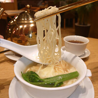 CANTON8 銀座店 - 香港ワンタン麺