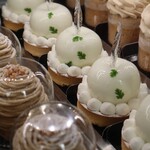 アステリスク - ケーキショーケース