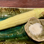 宵ノねこ - 皮付きベビーコーン(1本)