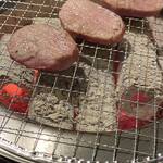 七輪焼肉 楽しいら - 