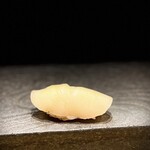 すし食堂 和和和 - 北海道産ホタテ