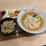 千年UDON - 冷やかけ鳥玉天ＵＤＯＮと炊き込みご飯