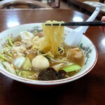 萬宝飯店 - 