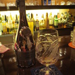 バー クラスター - アルマニャック エクストラ 1100円、相変わらず安！