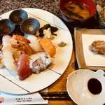 魚料理の店 達 - 寿司定食＝1980円 税込
